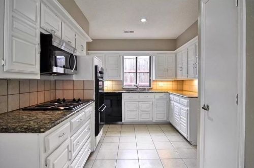 649 Sheffield Dr, Richardson TX  75081-5638 exterior