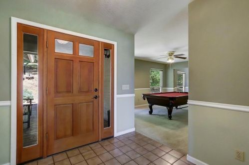 19221 Wolf Creek Rd, Grass Valley CA  95949-6913 exterior