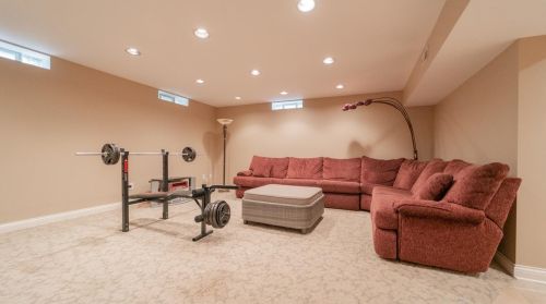 525 Brighton Ln, Dyer IN  46311-4625 exterior