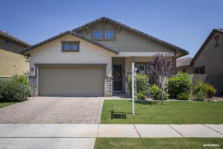 3508 Mesquite St, Gilbert, AZ 85296-1830