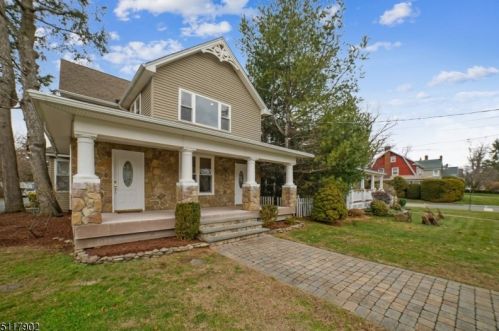 391 Prospect St, Nutley, NJ 07110-2242