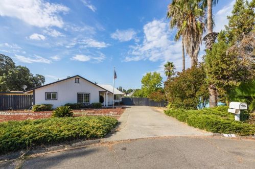 33 Skipper Ct, Oroville, CA 95966-3941