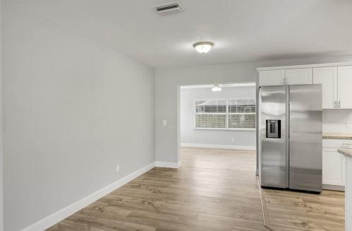 1171 27th Ave, Vero Beach FL  32960-4001 exterior