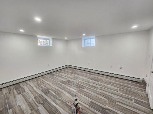 9 Harding Ave, Providence RI  02905-2506 exterior