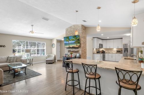 668 Forster Ave, Sebastian FL  32958-4828 exterior