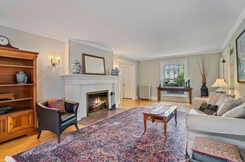 533 Highbrook Ave, New Rochelle NY  10803-2227 exterior