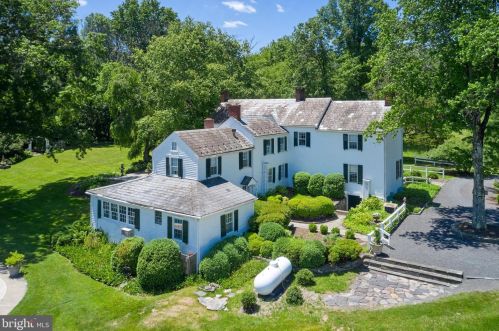 1465 Chestnut Ridge Rd, Upper Black Eddy, PA 18972-9781