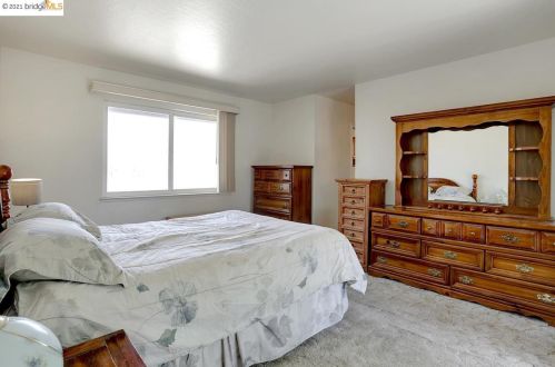 486 Quail Glen Dr, Oakley CA  94561-3942 exterior