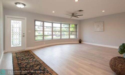 3900 51st Ave, Hollywood, FL 33021-1627