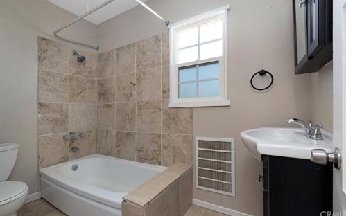 32940 Mesa Dr, Lake Elsinore CA  92530-4645 exterior