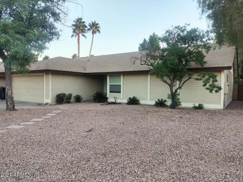 1027 Inca St, Mesa, AZ 85203-2642