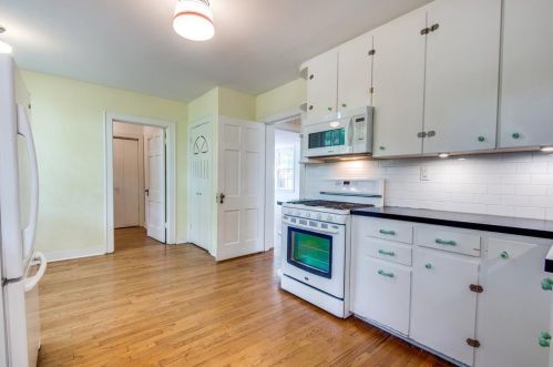 2220 Locust St, Denton TX  76209-1806 exterior