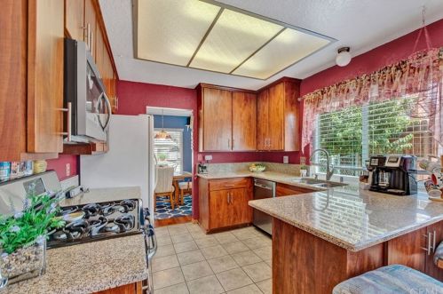 11241 Cochran Ave, Riverside, CA 92505-3450