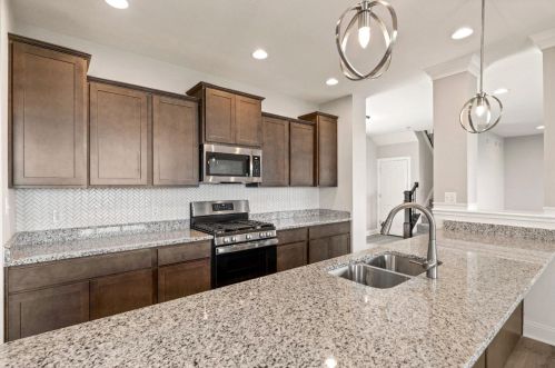 10188 Sentry Dr, Dyer IN  46373 exterior