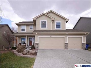 4305 Edgerton Dr, Bellevue, NE 68123-4315