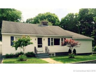 30 Quinebaug Rd, Norwich, CT 06360-2547