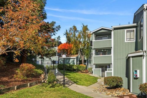 1068 Maywood Ln, Pacheco CA  94553-4176 exterior