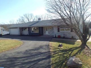 107 Woodland Dr, Primrose, PA 17901-9193