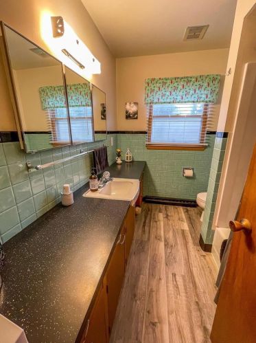 311 Lake St, Beaver Dam WI  53916-1231 exterior