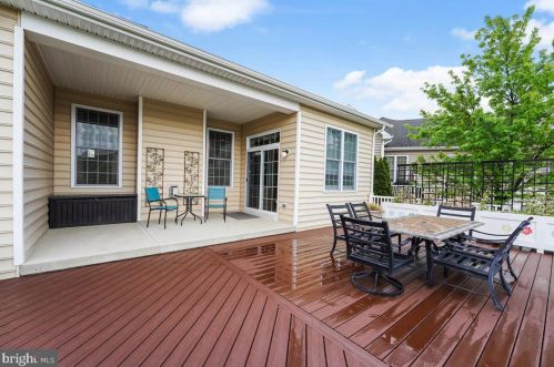 830 Woods End Ct, Collegeville PA  19426-2912 exterior