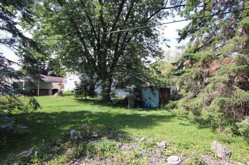 72 Sallie Ave, Fond Du Lac WI  54935-4651 exterior