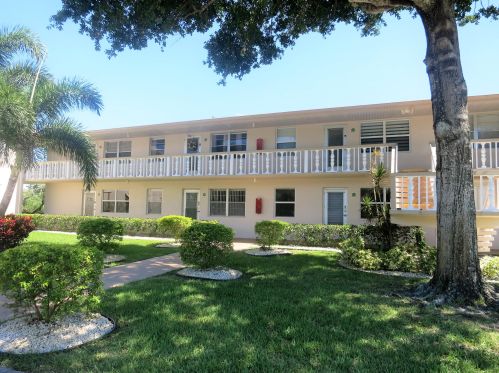 211 Cambridge I, West Palm Beach, FL 33417-1331