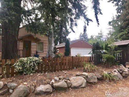 13851 Des Moines Memorial Dr, Seattle, WA 98168-3739