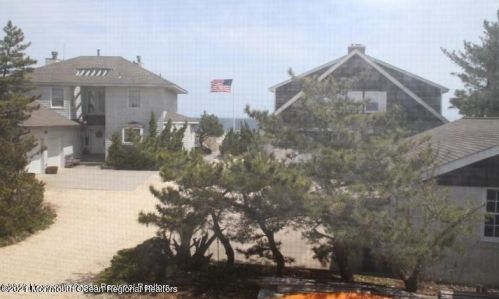 1422 Ocean Ave, Point Pleasant Beach NJ  08742-4148 exterior