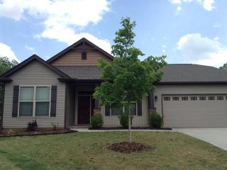 19 Alderwood Ct, Taylors SC  29687-3174 exterior