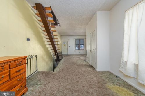 1424 Jackson St, Philadelphia PA 19145-3617 exterior