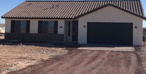 3905 336th Ln, Tonopah, AZ 85354-8352