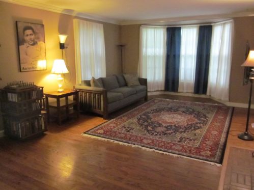 2877 72nd St, Milwaukee WI  53219-2959 exterior