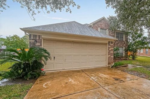 2807 Burgess Hill Ct, Pearland, TX 77584-4964