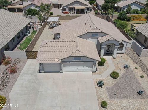 2130 Elgin St, Chandler, AZ 85225-2307