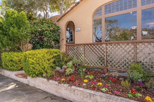 641 Eardley Ave, Del Monte Park CA  93950-4621 exterior