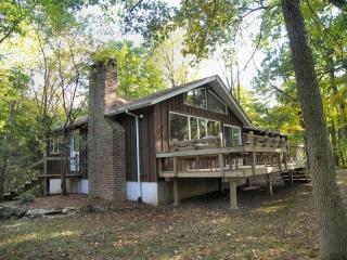 602 Carpentersville Rd, Delaware Park, NJ 08865-7510