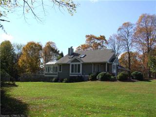 261 Cook Hill Rd, Cheshire, CT 06410-3705