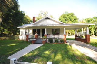 506 2nd St, Trenton, FL 32693-3251