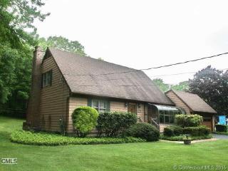 164 Red Root Ln, Milford, CT 06461-1931