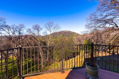 112 Stringtown Rd, Oroville, CA 95966-8988