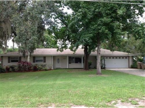 17835 Florida St, Umatilla, FL 32784-8659