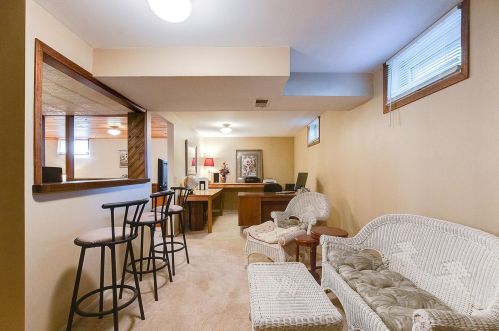 1716 Harrison Ct, Waterford MN  55057-3004 exterior