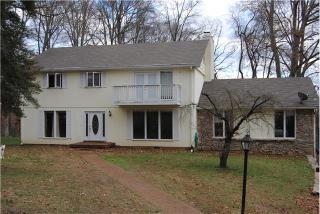 332 Raintree Dr, Hendersonville, TN 37075-5242
