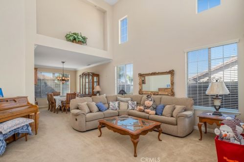 1371 Kirkmichael Cir, Riverside CA  92507-8426 exterior