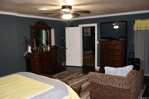 331 Orange Ave, Rialto CA  92376-5821 exterior