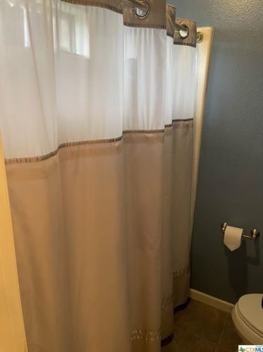 208 Taos Dr, Victoria TX 77904-3767 exterior