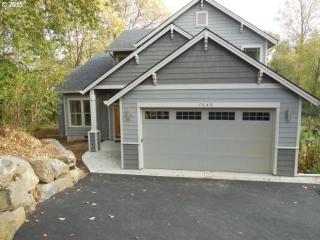 1640 Elliott Ave, Damascus OR  97030 exterior