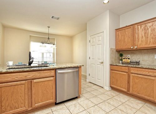 106 Scurry Pass, Georgetown TX 78633-4929 exterior