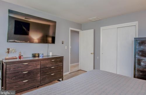 107 8th St, Laurel DE  19956-1401 exterior