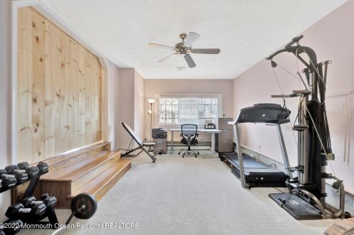 528 Devon St, Lacey NJ  08731-2328 exterior